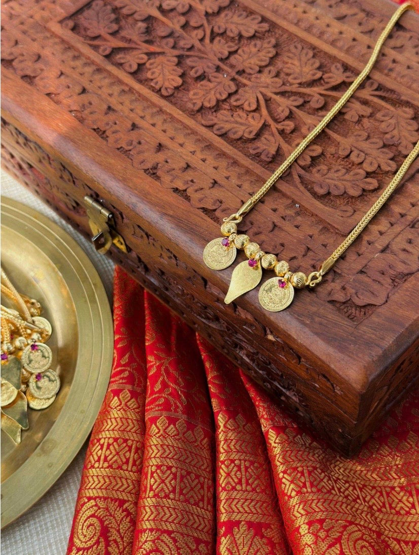 Golden Ela Thali With Stone